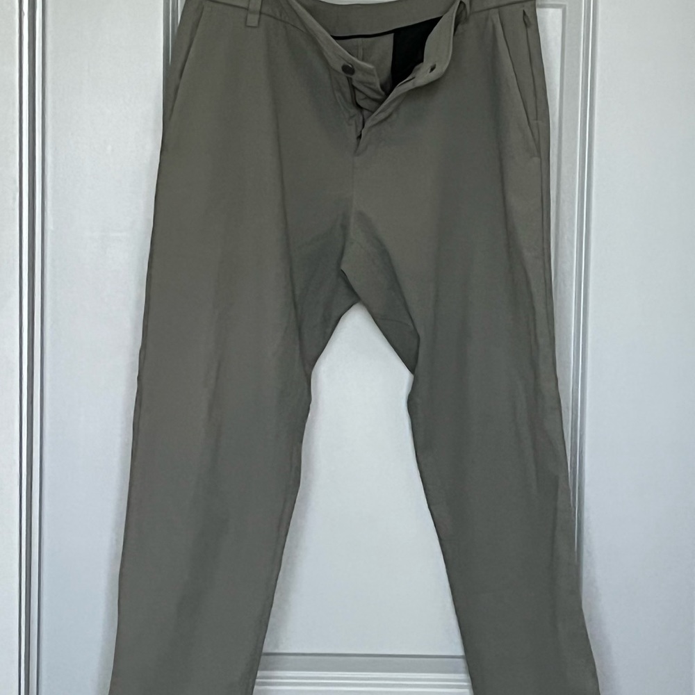 Lululemon Mens Commission Pant - Classic